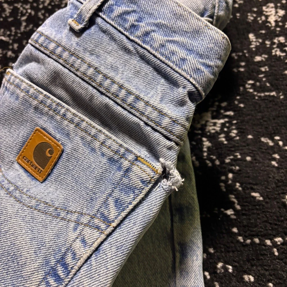 Carhartt B18 STW Traditional Fit Light Wash Denim Jeans Mens 36x30 Distressed